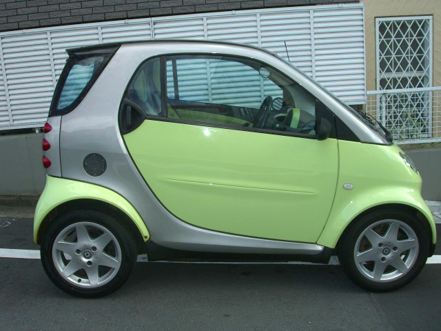 smart for two coupe スマート フォーツー クーペ 新車 中古車 デソート