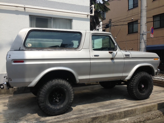 FORD BRONCOⅡ フォード　ブロンコⅡ　新車 中古車 デソート